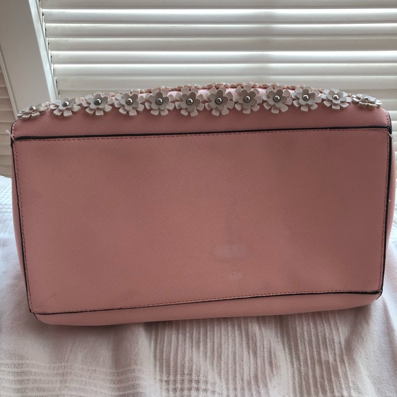 *SOLD*Catherine Malandrino Annabelle Blush Pink Flower Clasp Latch Satchel Purse - Picture 9 of 9